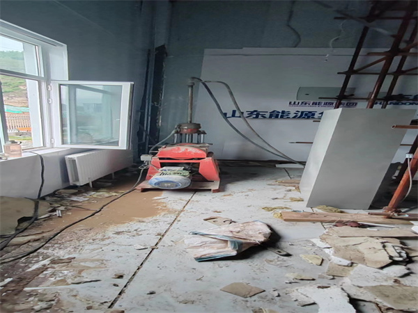 杭锦地基基础下沉墙体裂缝加固注浆顶升施工